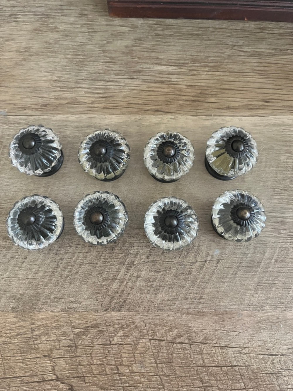 Set of 8 vintage-style knobs clear glass fluted knobs oil-rubbed bronze